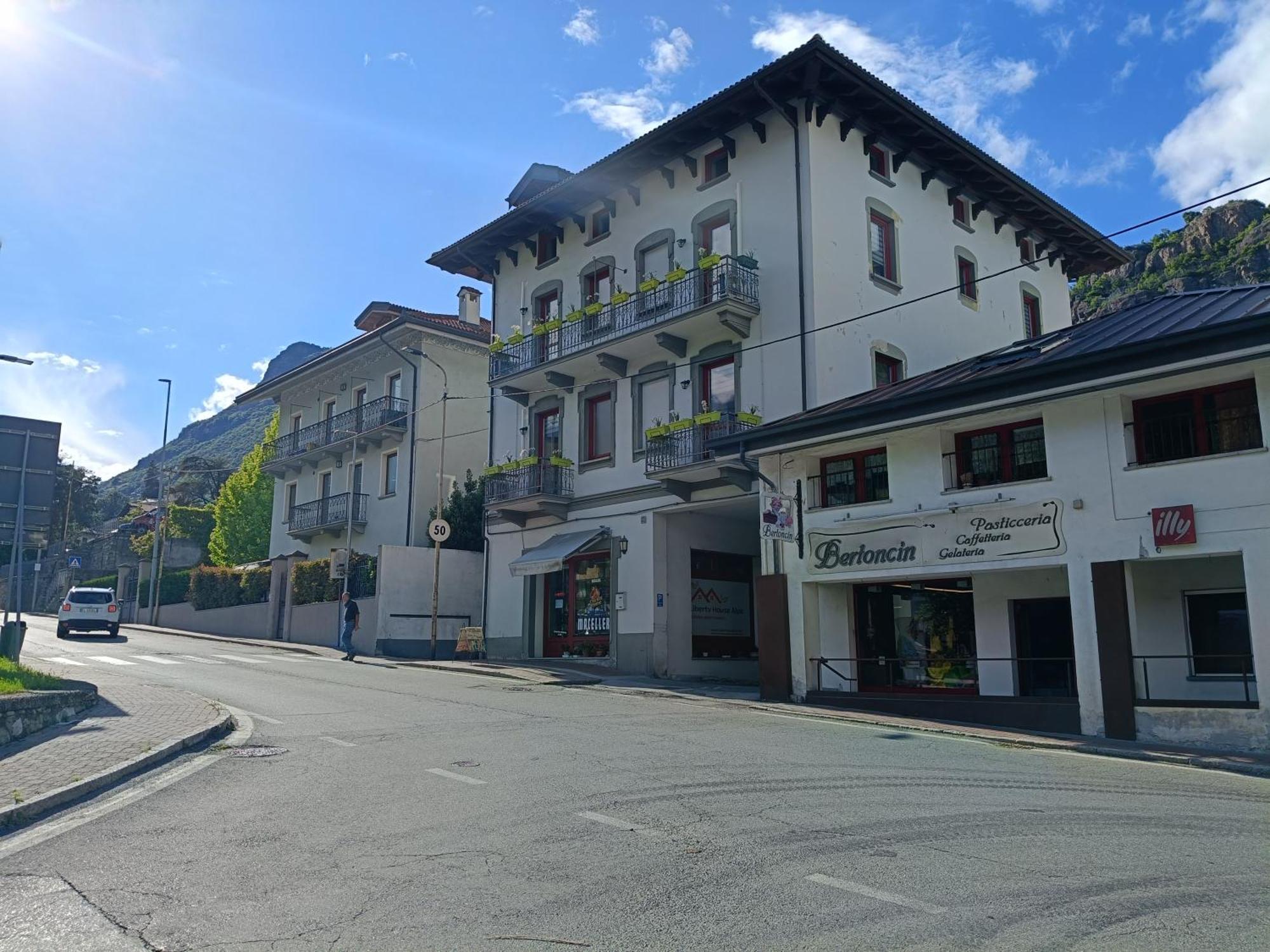 Apartamento Liberty House Alps Châtillon Exterior foto